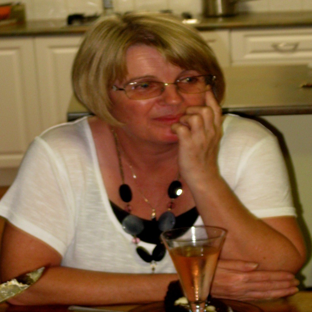 Flo_Munro's avatar